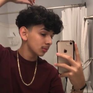 Meet your Posher, Junior